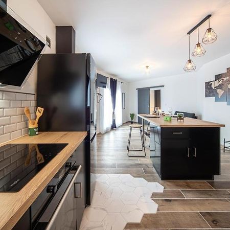شالو سور سون Beautifulhome Appartement Avec Balcon - Centre Ville المظهر الخارجي الصورة